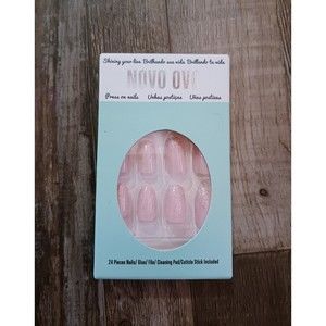 NOVO OVO Short Medium Oval Almond Nails
